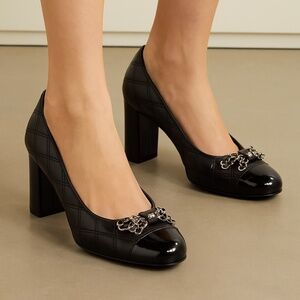 Stuart Weitzman Quilted Black Leather Chain Bow Pumps – NWOT